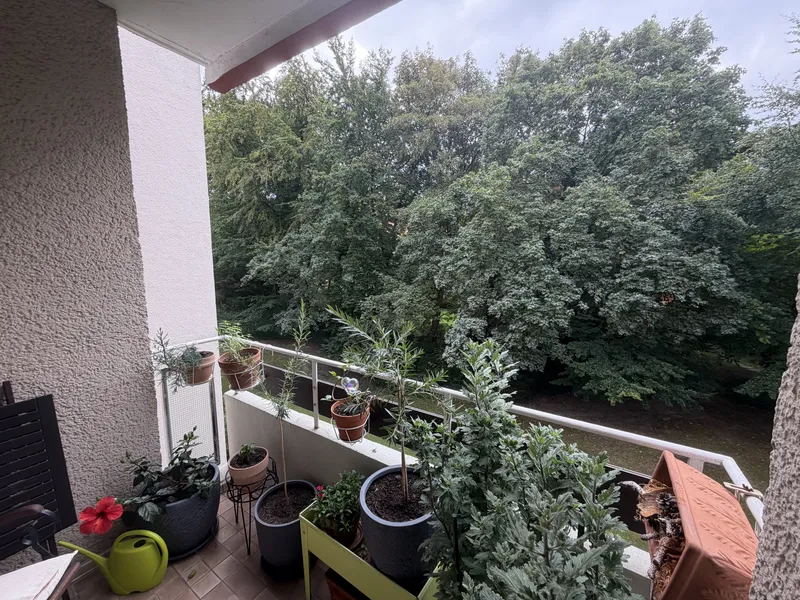 Praktische 1-Zimmer-Wohnung mit Balkon in Berlin Zehlendorf — photo 1